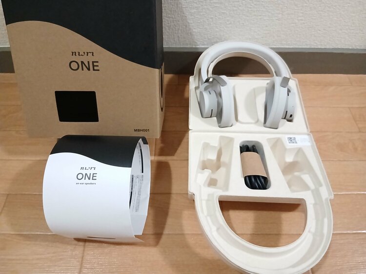 オープンイヤー型オーバーヘッド耳スピーカー（オーディオ・スピーカー）の商品画像 - 査定依頼日：2026年4月29日 - 最高査定価格：100,000円