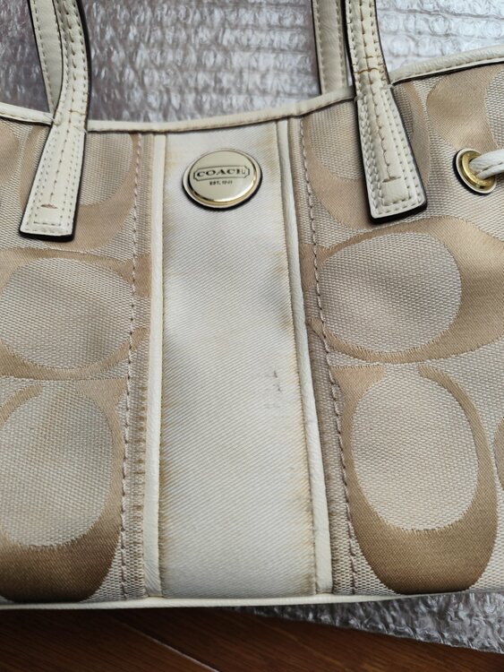 その他 コーチ （ブランドバッグ）の商品画像 - 査定依頼日：2026年4月11日 - 最高査定価格：1,000円