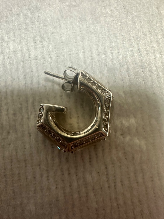 グッチ  （ブランドバッグ）の商品画像 - 査定依頼日：2025年8月29日 - 最高査定価格：6,000円