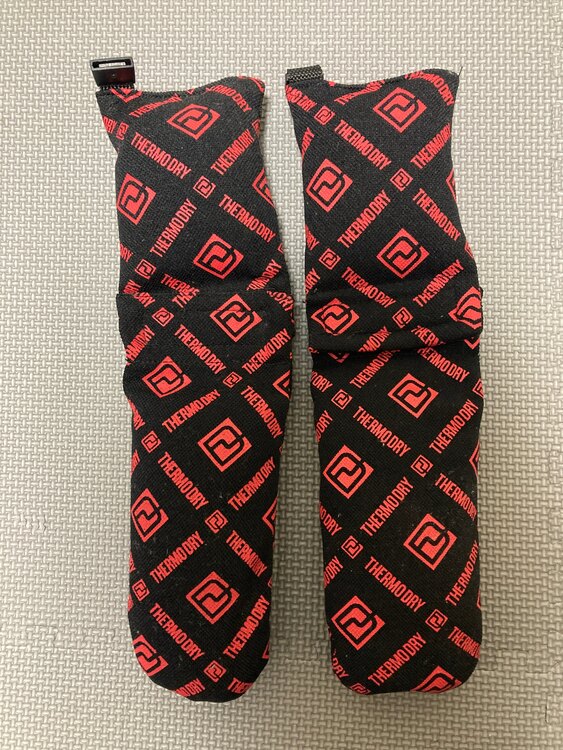 ディーラックス  サーモドライ（その他のスポーツ用品）の商品画像 - 査定依頼日：2025年3月18日