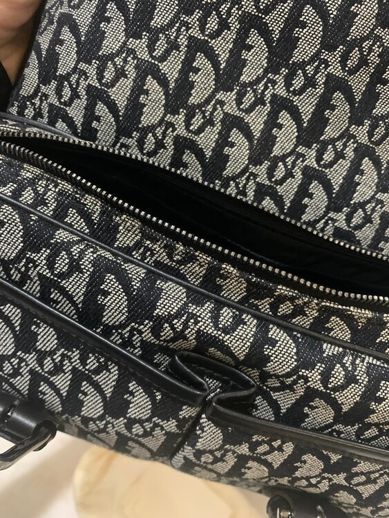 ディオール  （ブランドバッグ）の商品画像 - 査定依頼日：2025年1月16日 - 最高査定価格：90,000円