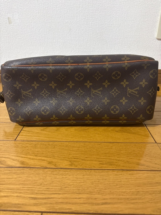 ルイヴィトン モノグラム （ブランドバッグ）の商品画像 - 査定依頼日：2026年3月11日 - 最高査定価格：70,000円