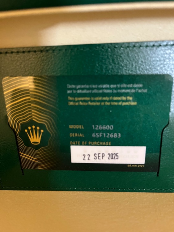 ロレックス シードゥエラー 12666（高級時計）の商品画像 - 査定依頼日：2025年11月7日 - 最高査定価格：2,250,000円