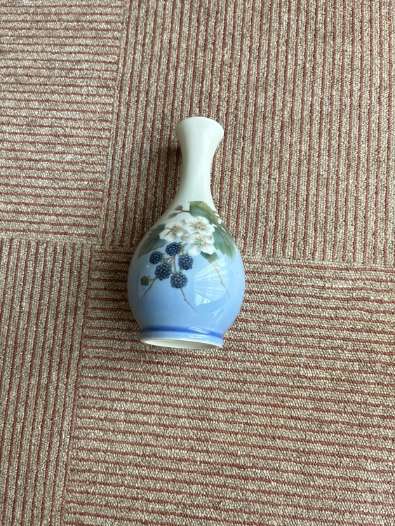 ロイヤルコペンハーゲンの花瓶（美術品・骨董品）の商品画像 - 査定依頼日：2026年7月23日 - 最高査定価格：2,000円