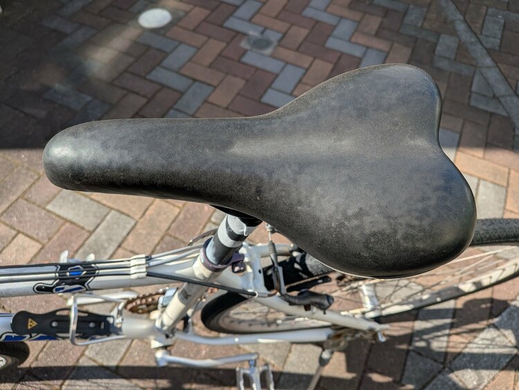 コナロードバイク（自転車）の商品画像 - 査定依頼日：2026年1月29日 - 最高査定価格：2,000円