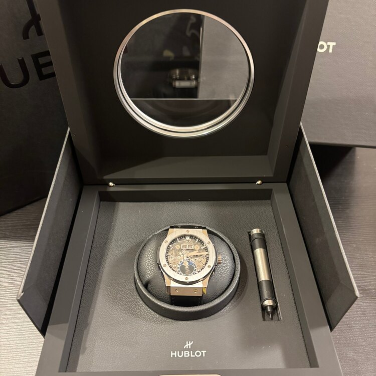 547.NX.0170.LR（高級時計）の商品画像 - 査定依頼日：2025年5月26日 - 最高査定価格：1,150,000円