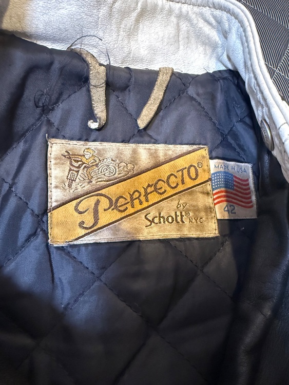 SCHOTT 80’s シングルライダースジージャン（古着・ファッション）の商品画像 - 査定依頼日：2025年8月7日 - 最高査定価格：6,000円