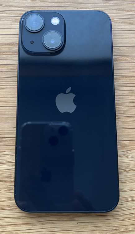  Apple iPhone 13 mini 128GB ミッドナイト SIMフリ（スマホ）の商品画像 - 査定依頼日：2026年5月24日 - 最高査定価格：30,000円