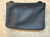 CELINE セリーヌ トリオ ショルダーバッグ レザー（ブランドバッグ）の商品画像 - 査定依頼日：2026年5月29日 - 最高査定価格：50,000円