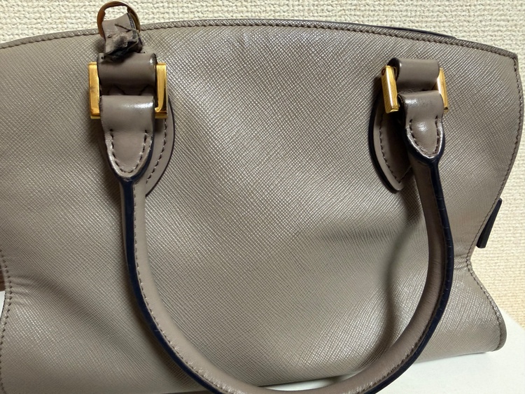 PRADA 1BA164（ブランドバッグ）の商品画像 - 査定依頼日：2026年9月7日 - 最高査定価格：50,000円