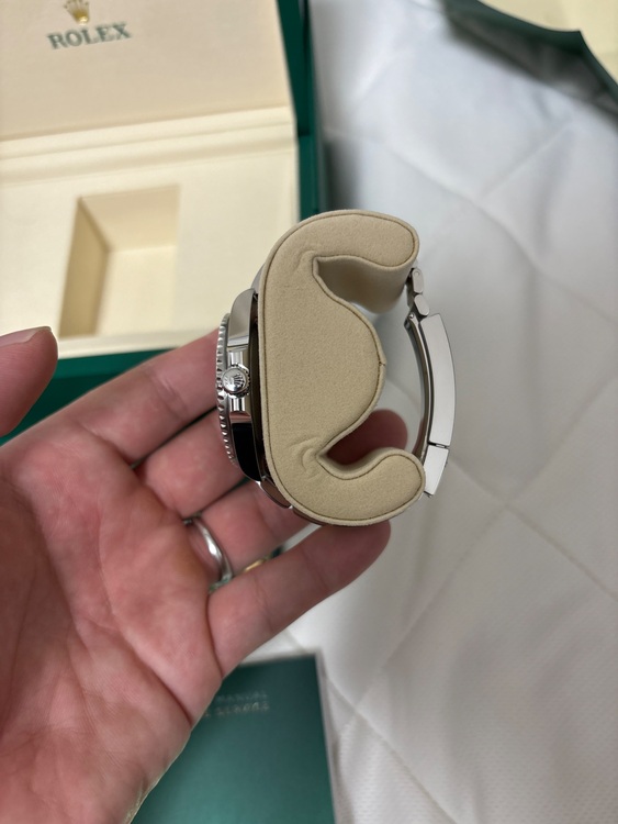 ロレックス　サブマリーナデイト（高級時計）の商品画像 - 査定依頼日：2025年10月26日 - 最高査定価格：2,280,000円