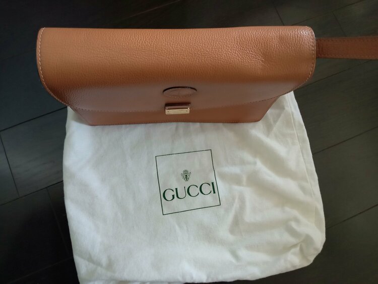 セカンドバッグ（ブランドバッグ）の商品画像 - 査定依頼日：2025年12月21日 - 最高査定価格：15,000円