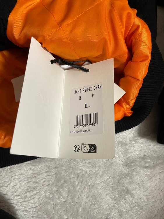 セリーヌ  （ブランドバッグ）の商品画像 - 査定依頼日：2025年2月13日 - 最高査定価格：115,000円