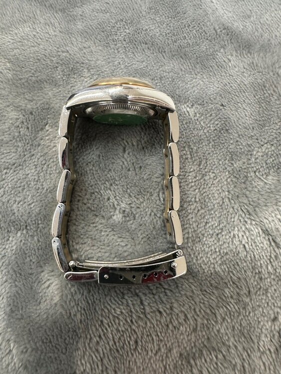 ロレックス デイトジャスト 6916（高級時計）の商品画像 - 査定依頼日：2025年3月15日 - 最高査定価格：500,000円