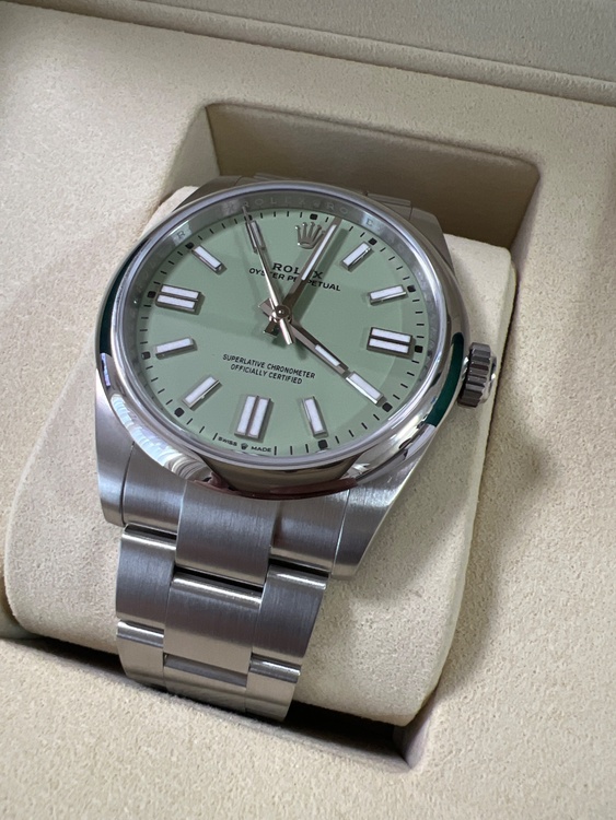 ロレックス パーペチュアル 1343000（高級時計）の商品画像 - 査定依頼日：2026年2月20日 - 最高査定価格：1,900,000円