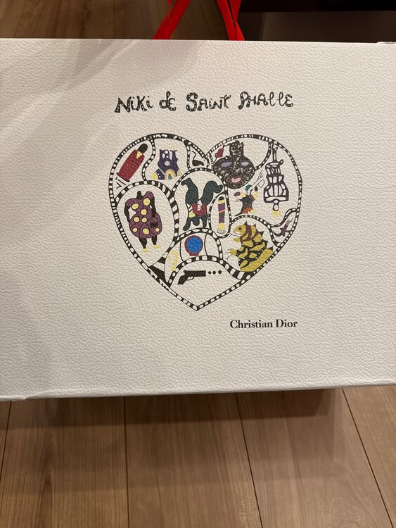 ディオールリュック（ブランドバッグ）の商品画像 - 査定依頼日：2025年4月15日 - 最高査定価格：75,000円