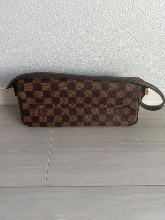 ルイヴィトンレコレータ（ブランドバッグ）の商品画像 - 査定依頼日：2025年12月13日 - 最高査定価格：120,000円