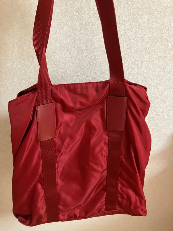 プラダ  （ブランドバッグ）の商品画像 - 査定依頼日：2025年11月13日 - 最高査定価格：20,000円