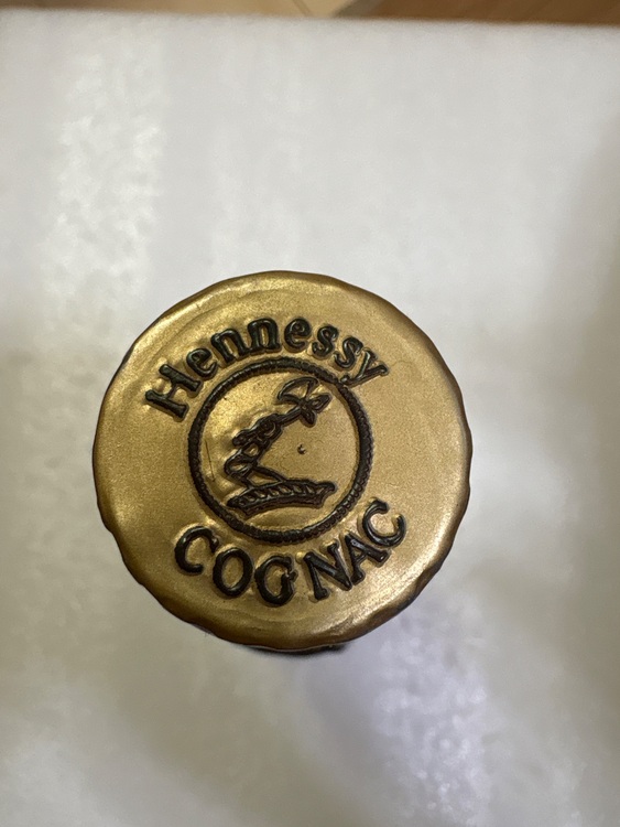 ブランデー ヘネシー （お酒）の商品画像 - 査定依頼日：2025年8月13日 - 最高査定価格：6,000円