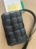 ボッテガ・ヴェネタ  （ブランドバッグ）の商品画像 - 査定依頼日：2024年12月19日 - 最高査定価格：140,000円