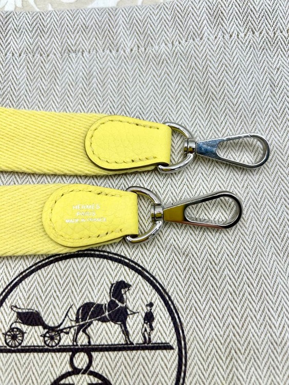 エブリン TPM ライム（W刻印／2024年製（ブランドバッグ）の商品画像 - 査定依頼日：2026年2月20日 - 最高査定価格：100,000円