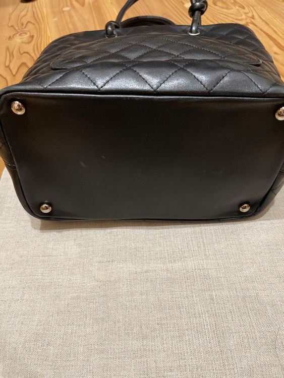 9895444（ブランドバッグ）の商品画像 - 査定依頼日：2025年7月12日 - 最高査定価格：150,000円