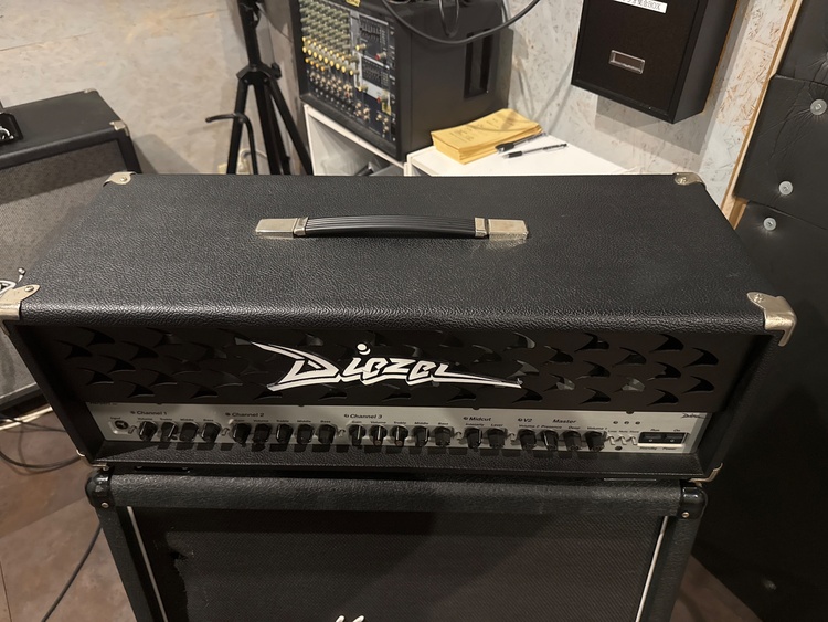 Diezel Herbert Mk2（ピアノ・楽器・PA機材）の商品画像 - 査定依頼日：2026年8月21日 - 最高査定価格：120,000円