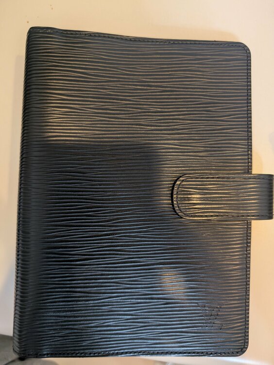 ルイヴィトン エピ （ブランドバッグ）の商品画像 - 査定依頼日：2026年3月23日 - 最高査定価格：15,000円