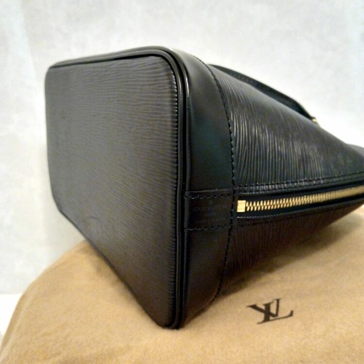 アルマPM（ブランドバッグ）の商品画像 - 査定依頼日：2025年6月4日 - 最高査定価格：50,000円