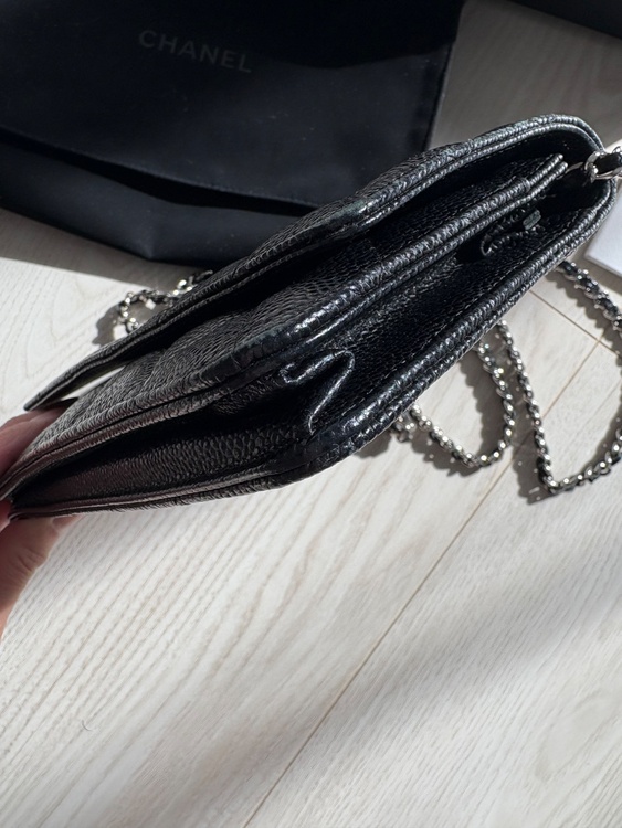 チェーンウォレット（ブランドバッグ）の商品画像 - 査定依頼日：2026年1月31日 - 最高査定価格：340,000円