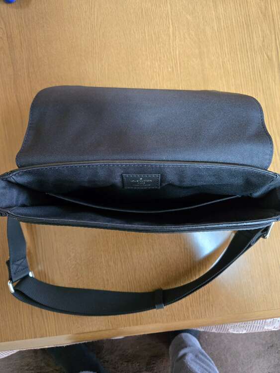 ルイヴィトン ダミエ （ブランドバッグ）の商品画像 - 査定依頼日：2025年4月4日 - 最高査定価格：200,000円