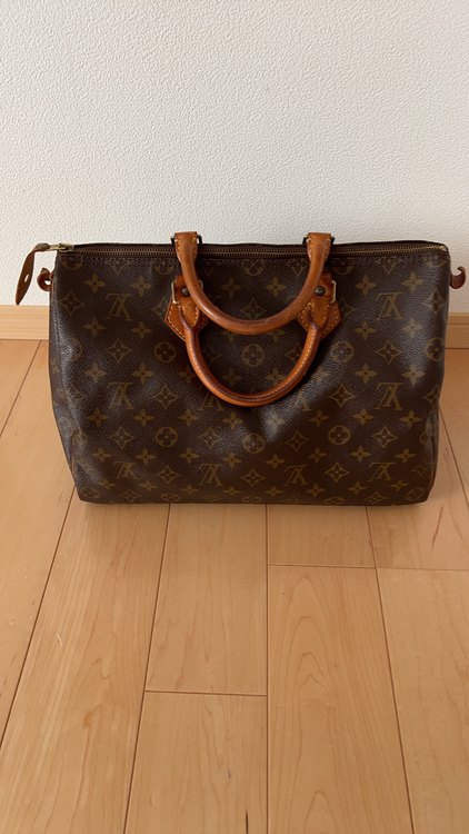 ルイヴィトン スピーディー （ブランドバッグ）の商品画像 - 査定依頼日：2022年10月21日 - 最高査定価格：25,000円