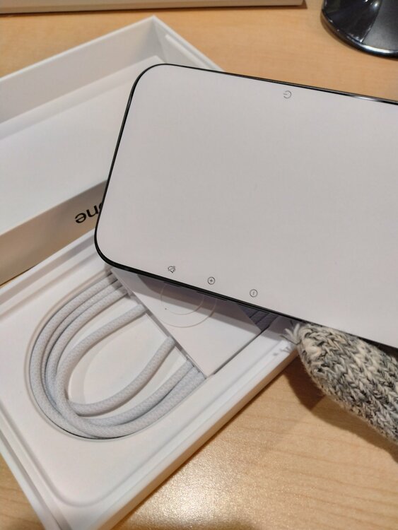 iPhone 16e 128GB docomo（スマホ）の商品画像 - 査定依頼日：2026年3月8日 - 最高査定価格：63,000円