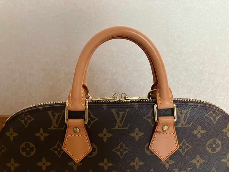 ルイヴィトン アルマ （ブランドバッグ）の商品画像 - 査定依頼日：2026年1月4日 - 最高査定価格：75,000円