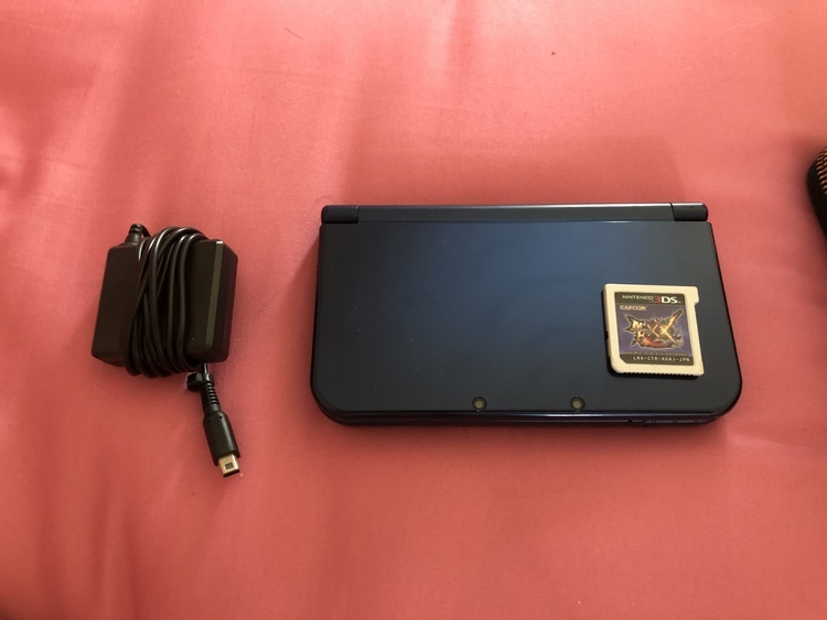  Newニンテンドー3DS LL メタリックブル（ゲーム機本体・ゲームソフト）の商品画像 - 査定依頼日：2019年5月10日 - 最高査定価格：5,500円