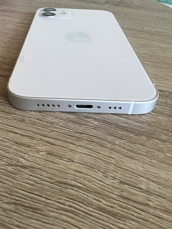 iPhone 12 64GB SIMフリー（スマホ）の商品画像 - 査定依頼日：2026年1月25日 - 最高査定価格：20,000円