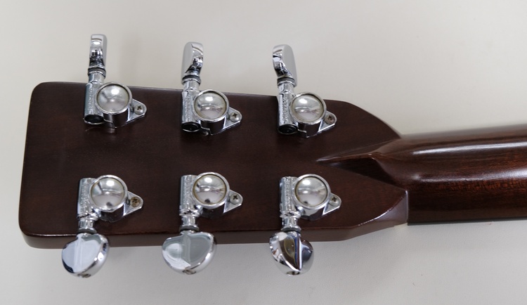 D28（ピアノ・楽器・PA機材）の商品画像 - 査定依頼日：2026年4月27日 - 最高査定価格：250,000円