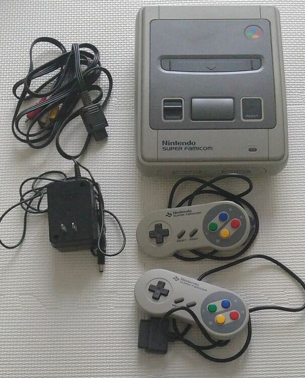 ファミコン（ゲーム機本体・ゲームソフト）の商品画像 - 査定依頼日：2025年6月5日 - 最高査定価格：1,300円