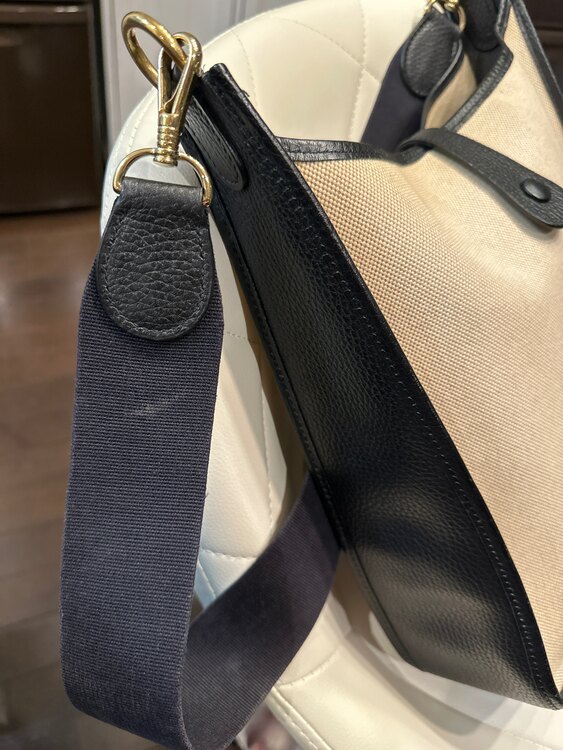 エブリンGM（ブランドバッグ）の商品画像 - 査定依頼日：2025年4月15日 - 最高査定価格：90,000円