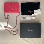 チェーンウォレット（ブランド財布・小物）の商品画像 - 査定依頼日：2025年2月23日 - 最高査定価格：25,000円