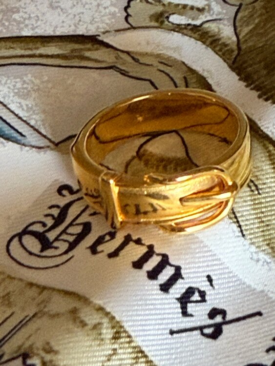 スカーフ留　2個（古着・ファッション）の商品画像 - 査定依頼日：2025年2月20日 - 最高査定価格：16,000円