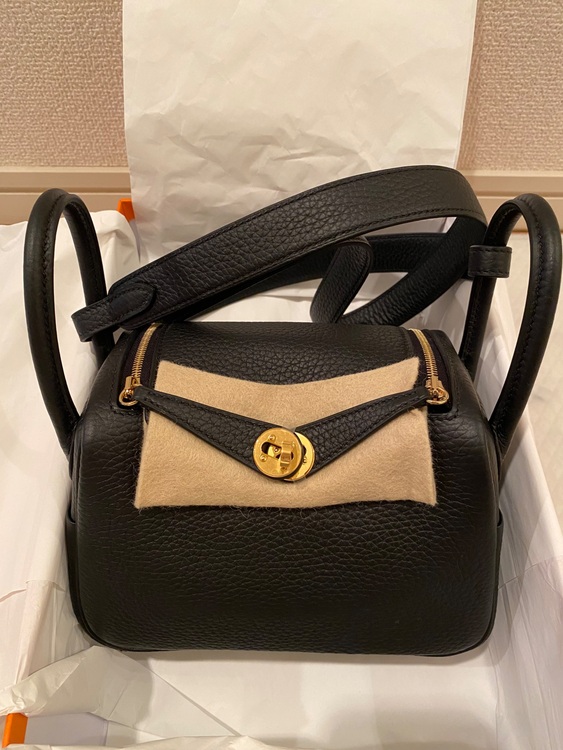 リンディミニ　（ブランドバッグ）の商品画像 - 査定依頼日：2025年6月3日 - 最高査定価格：1,450,000円