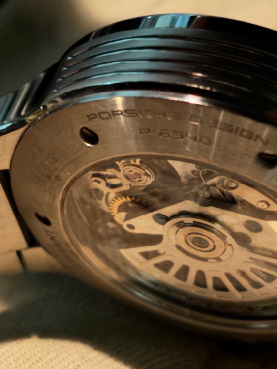 その他 その他 P.6340  ポルシェデザイン（高級時計）の商品画像 - 査定依頼日：2025年12月18日 - 最高査定価格：70,000円