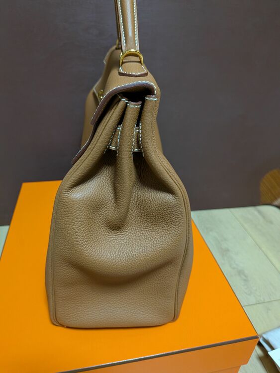 ケリー40内縫い（ブランドバッグ）の商品画像 - 査定依頼日：2025年8月23日 - 最高査定価格：2,000,000円