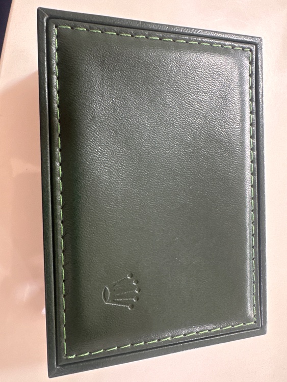 ロレックス デイトナ 1652（高級時計）の商品画像 - 査定依頼日：2025年10月21日 - 最高査定価格：3,800,000円