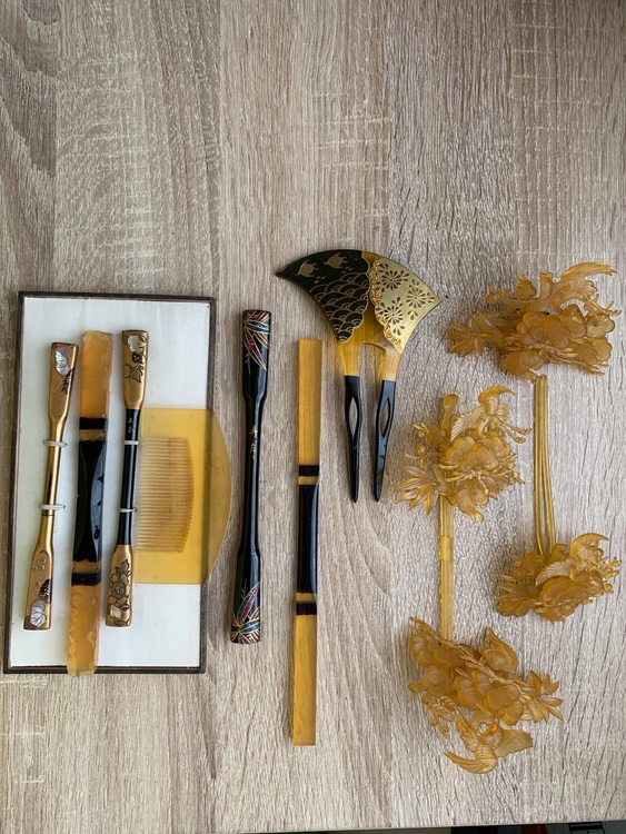 鼈甲簪（美術品・骨董品）の商品画像 - 査定依頼日：2025年10月19日 - 最高査定価格：5,000円