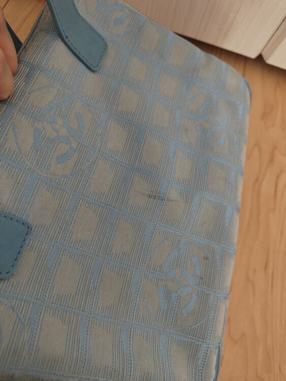 トラベルライン（ブランドバッグ）の商品画像 - 査定依頼日：2025年8月28日 - 最高査定価格：10,000円