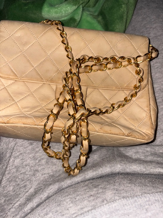 マトラッセ（ブランドバッグ）の商品画像 - 査定依頼日：2026年3月29日 - 最高査定価格：120,000円