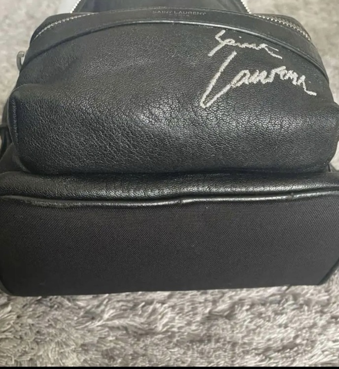 イブサンローラン  （ブランドバッグ）の商品画像 - 査定依頼日：2026年4月18日 - 最高査定価格：66,000円