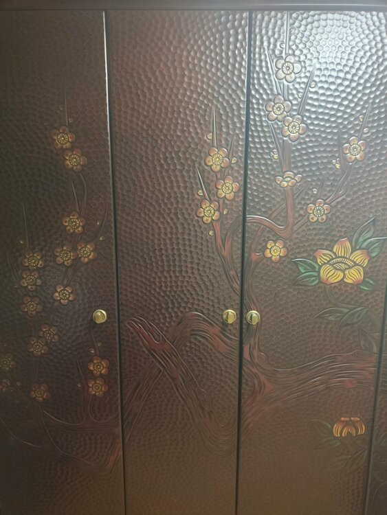 鎌倉彫　箪笥一対（美術品・骨董品）の商品画像 - 査定依頼日：2026年8月2日 - 最高査定価格：100,000円